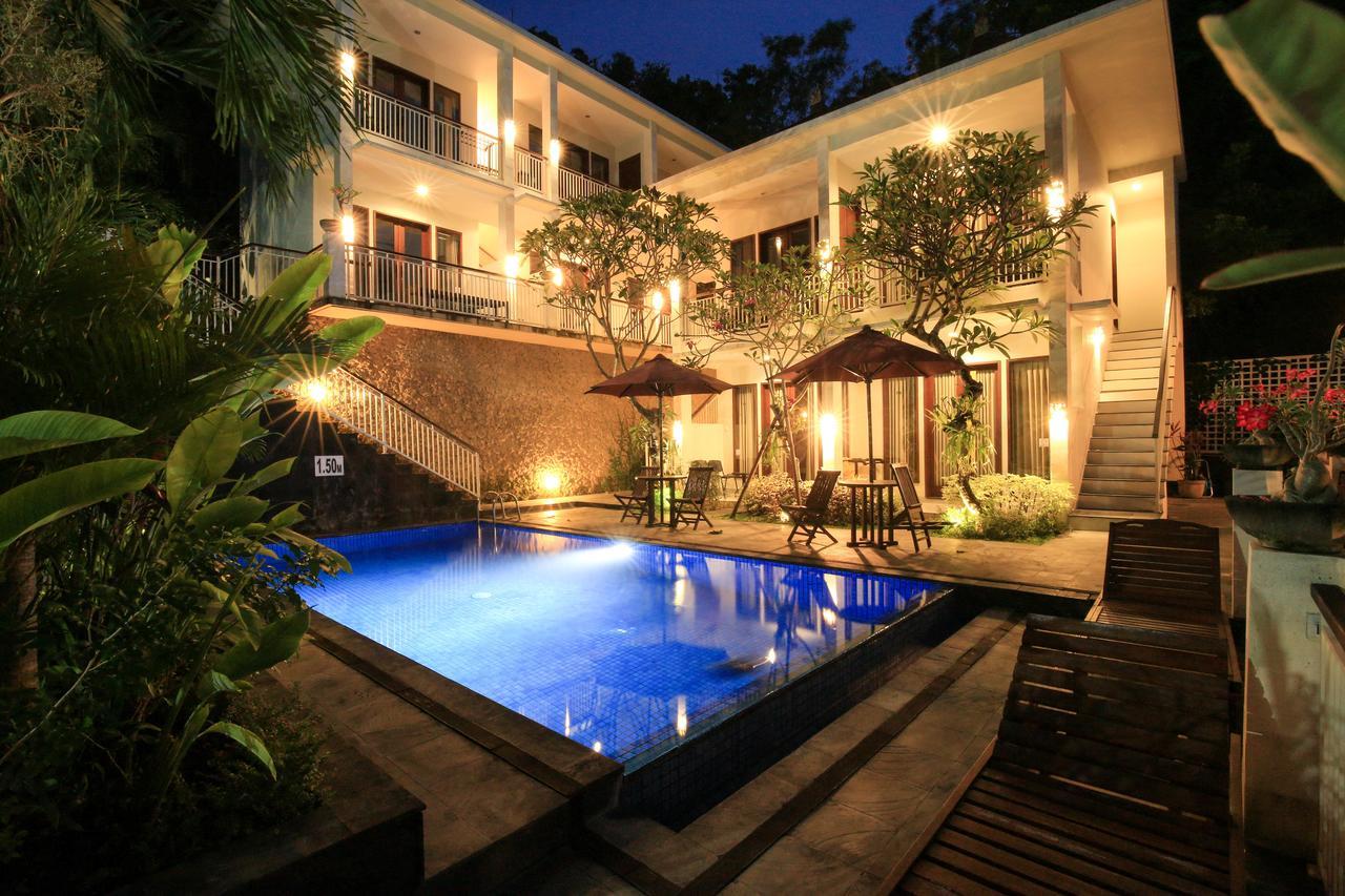 Dewi Villa Padangbai Hotel Exterior foto
